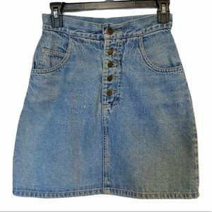 Pagoda Button Fly Denim Skirt. Size 11.